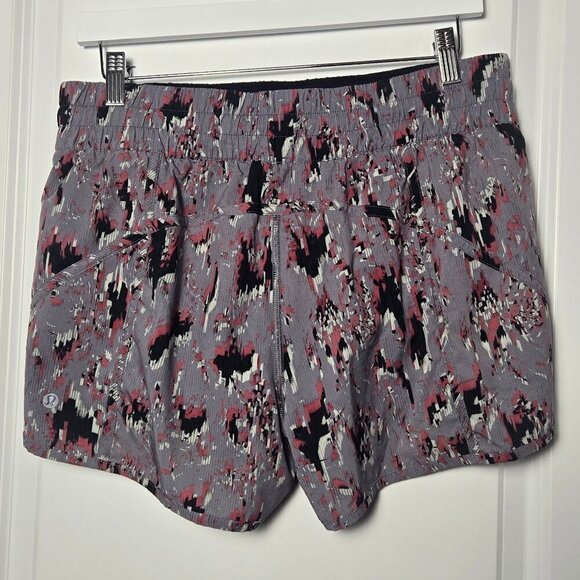 Lululemon Tracker Short V *4" - 12 Floral Flux Multi - Picture 4 of 6